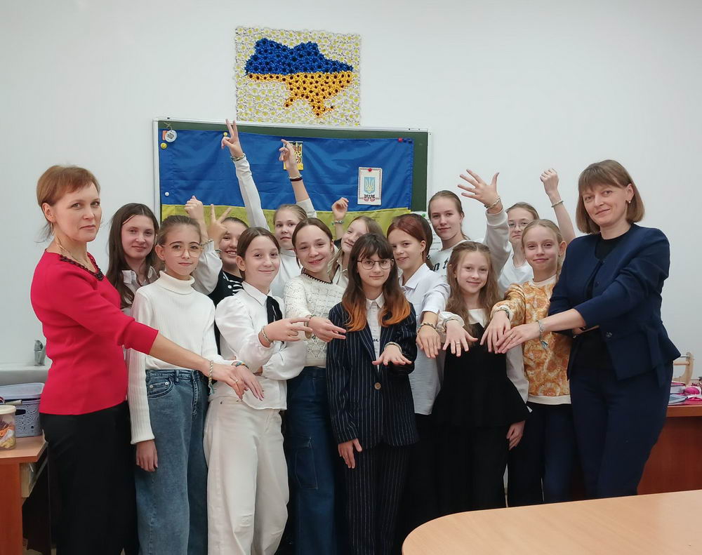 Майстер-клас із плетіння браслетів-оберегів