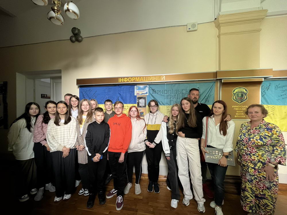 Зустріч з військовослужбовцем