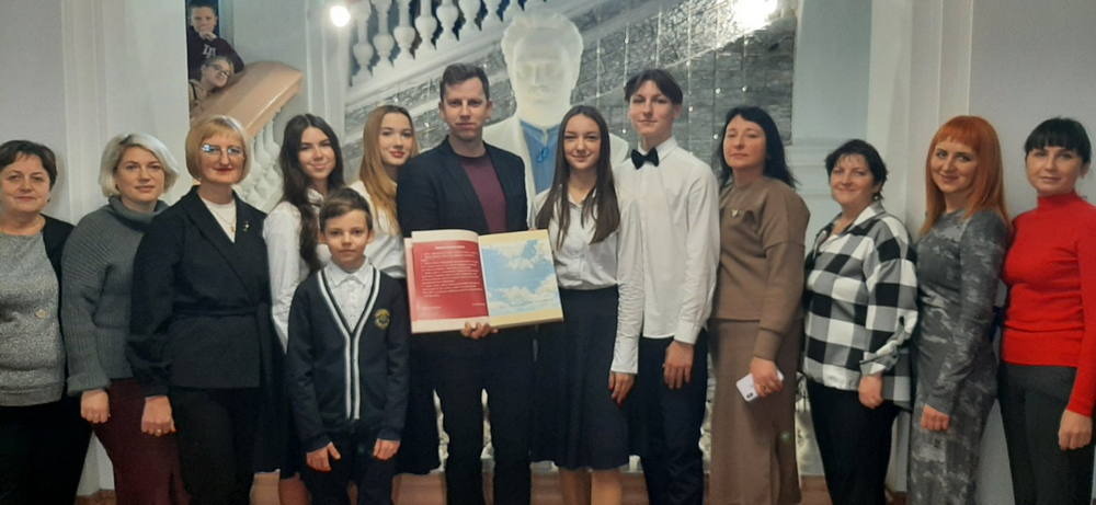 Відгомін століть