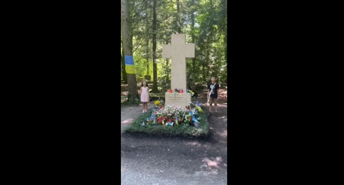 Четвертий тиждень від Демидчука Андрія