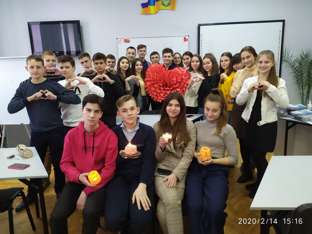 Літературна година у 5-А