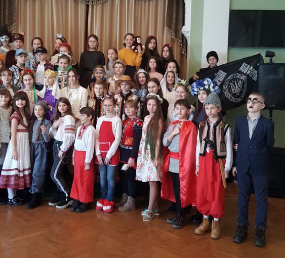 Парад літературних героїв